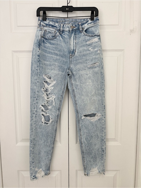 American Eagle Outfitters Denim - American Eagle Outfitters Light Wash Blue Distressed MoM Jeans Size 2